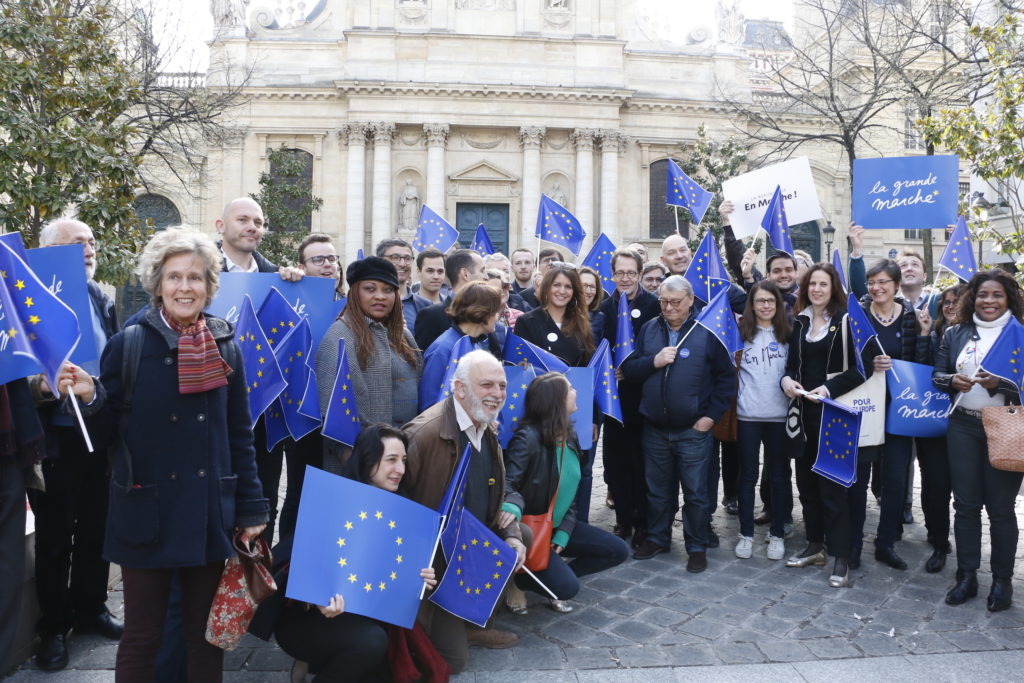 Macrons Partei “En Marche” nach Brüssel?